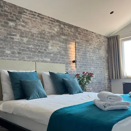 Arena Prestige Apartment Pula