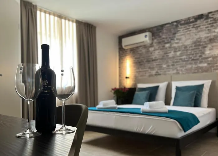 Arena Prestige Apartment